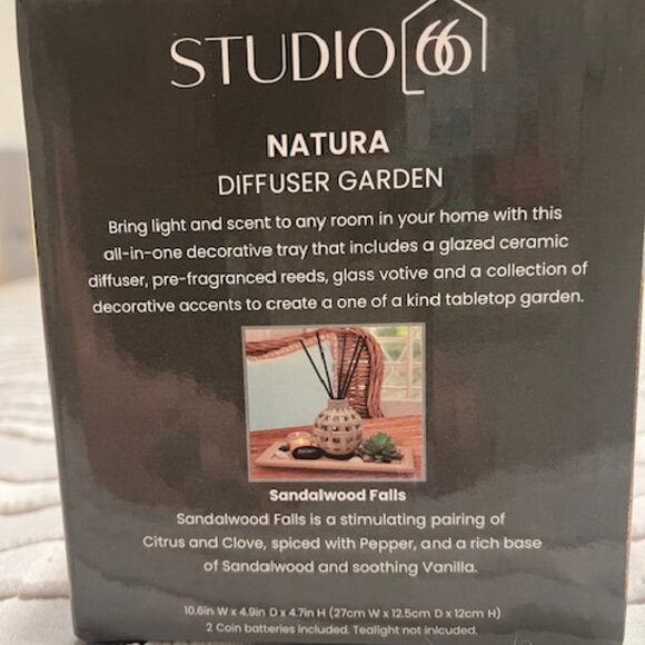 Studio 66 Diffuser Garden Sandalwood w/LED light - NWT - Picture 3 of 3